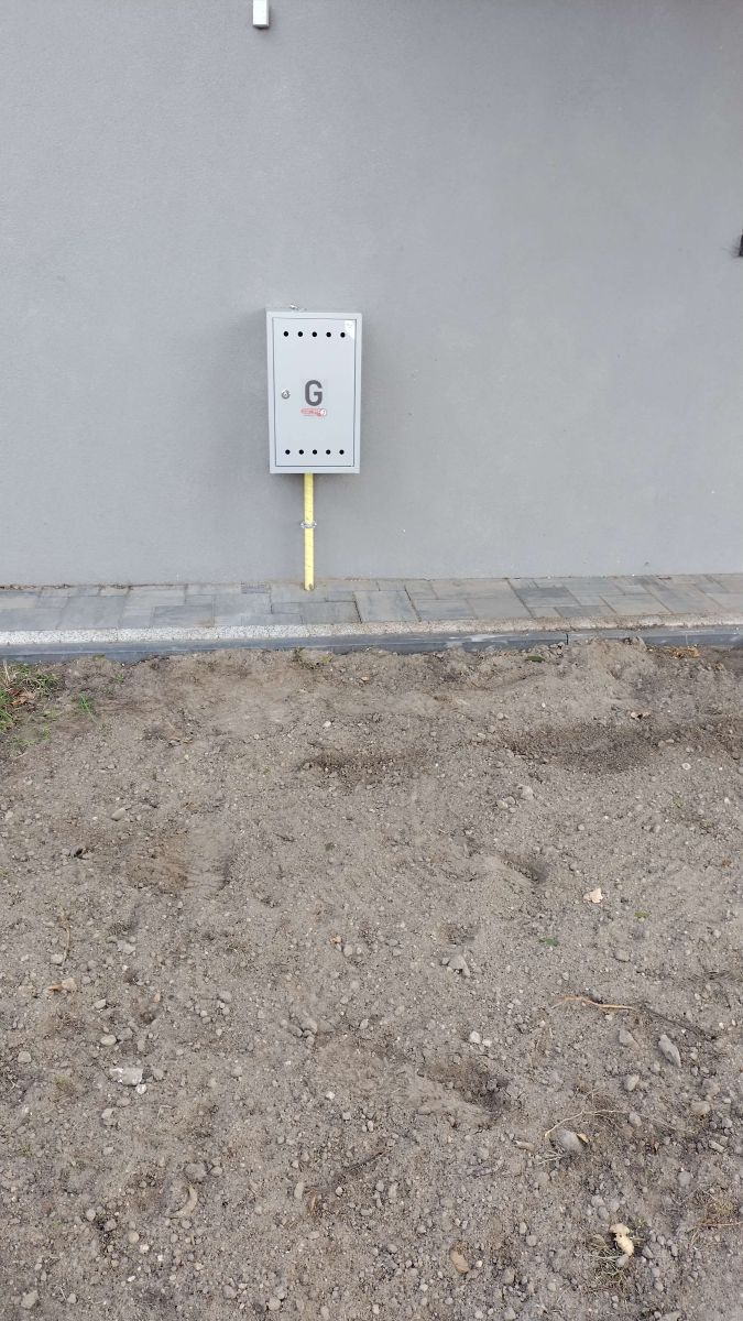 Montaż zbiornika i przyłącza na gaz płynny LPG Ostrołęka 3