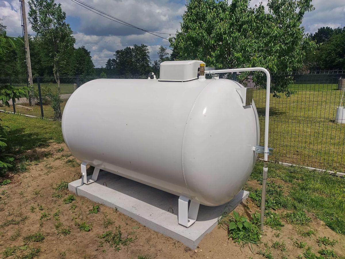 Montaż zbiornika i przyłącza na gaz płynny LPG Ostrołęka 4